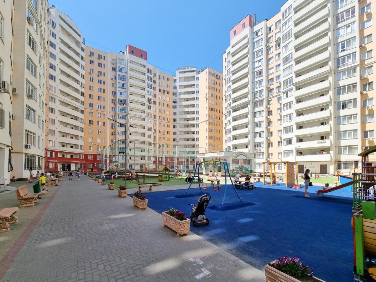 Testemiteanu Apartment, Free Wifi Available Kisinyov Kültér fotó