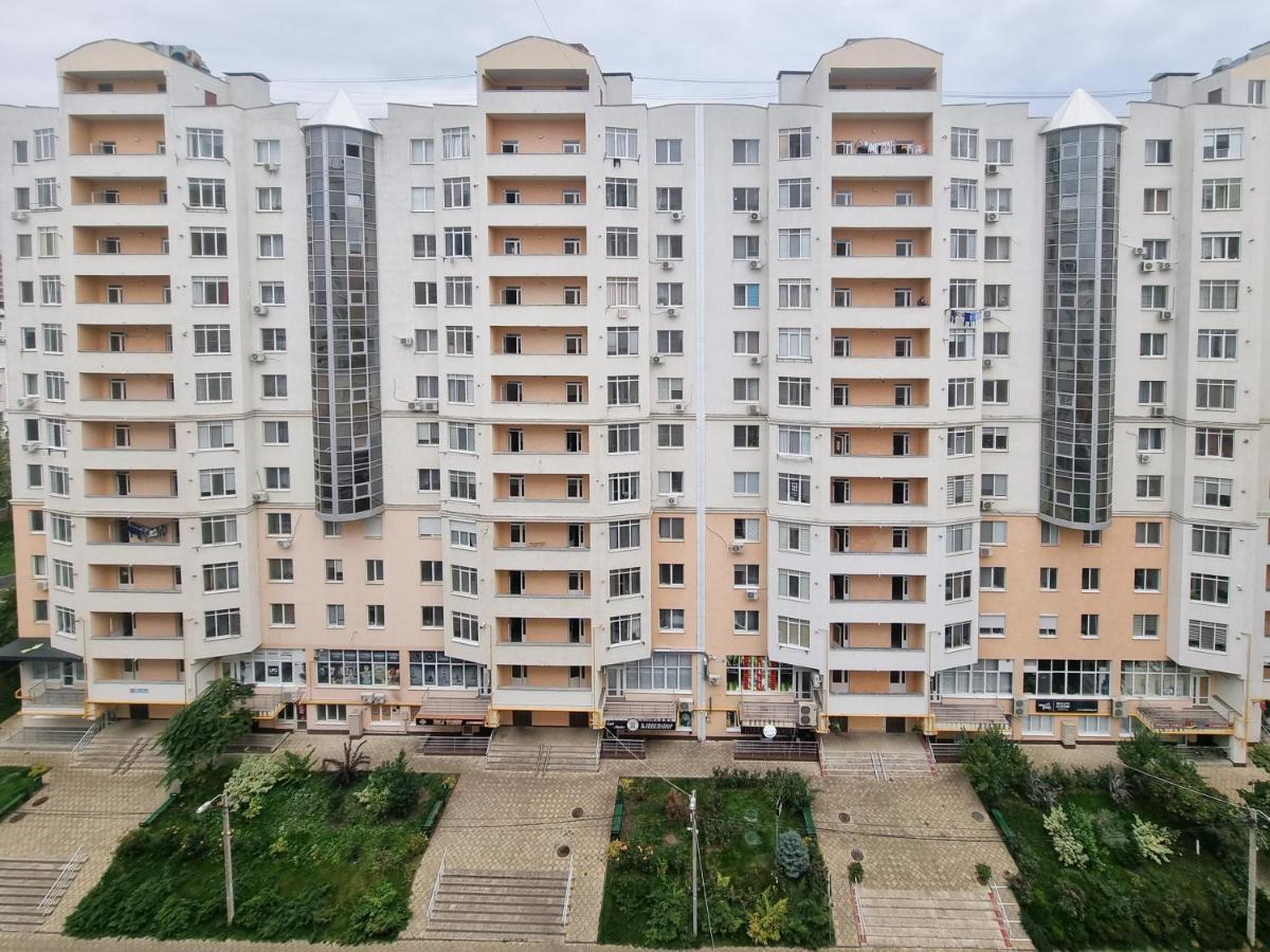 Testemiteanu Apartment, Free Wifi Available Kisinyov Kültér fotó